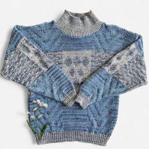 Vintage blue patterned turtleneck sweater